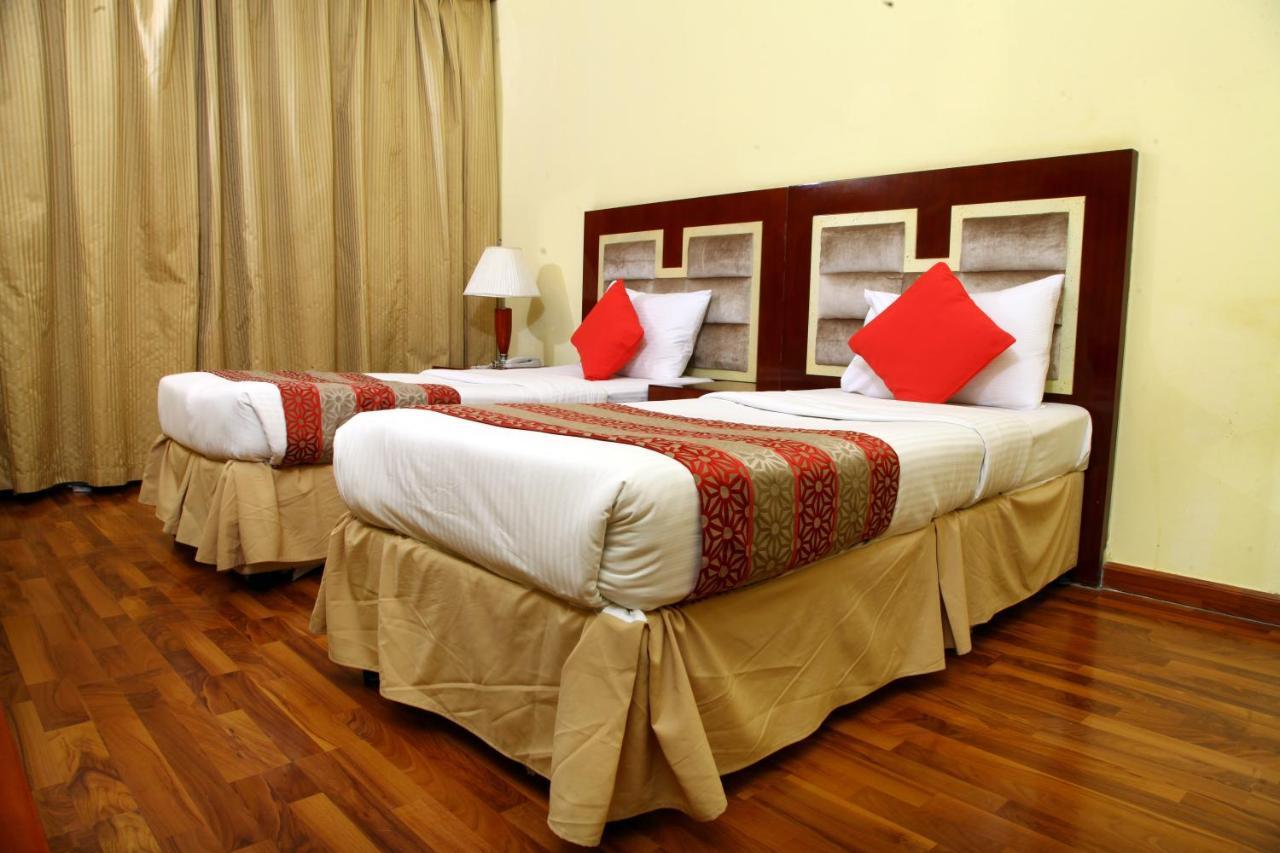 Ruwi Hotel Apartments, Charjah Extérieur photo