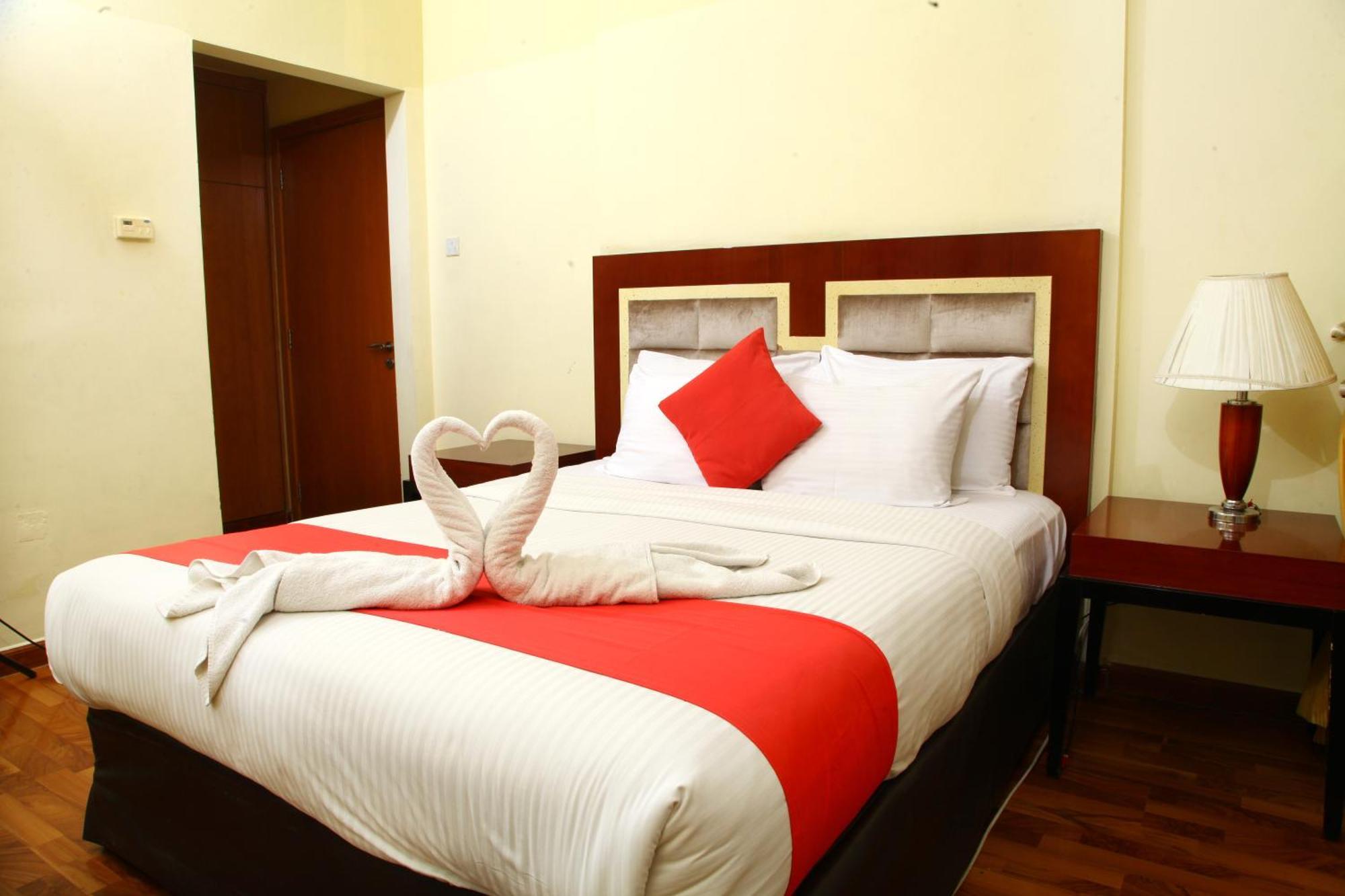 Ruwi Hotel Apartments, Charjah Extérieur photo