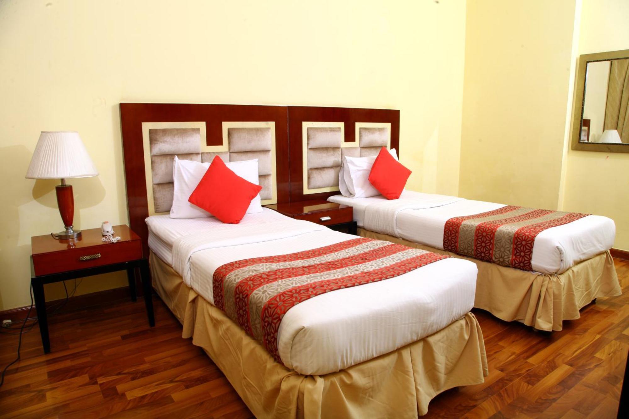 Ruwi Hotel Apartments, Charjah Extérieur photo