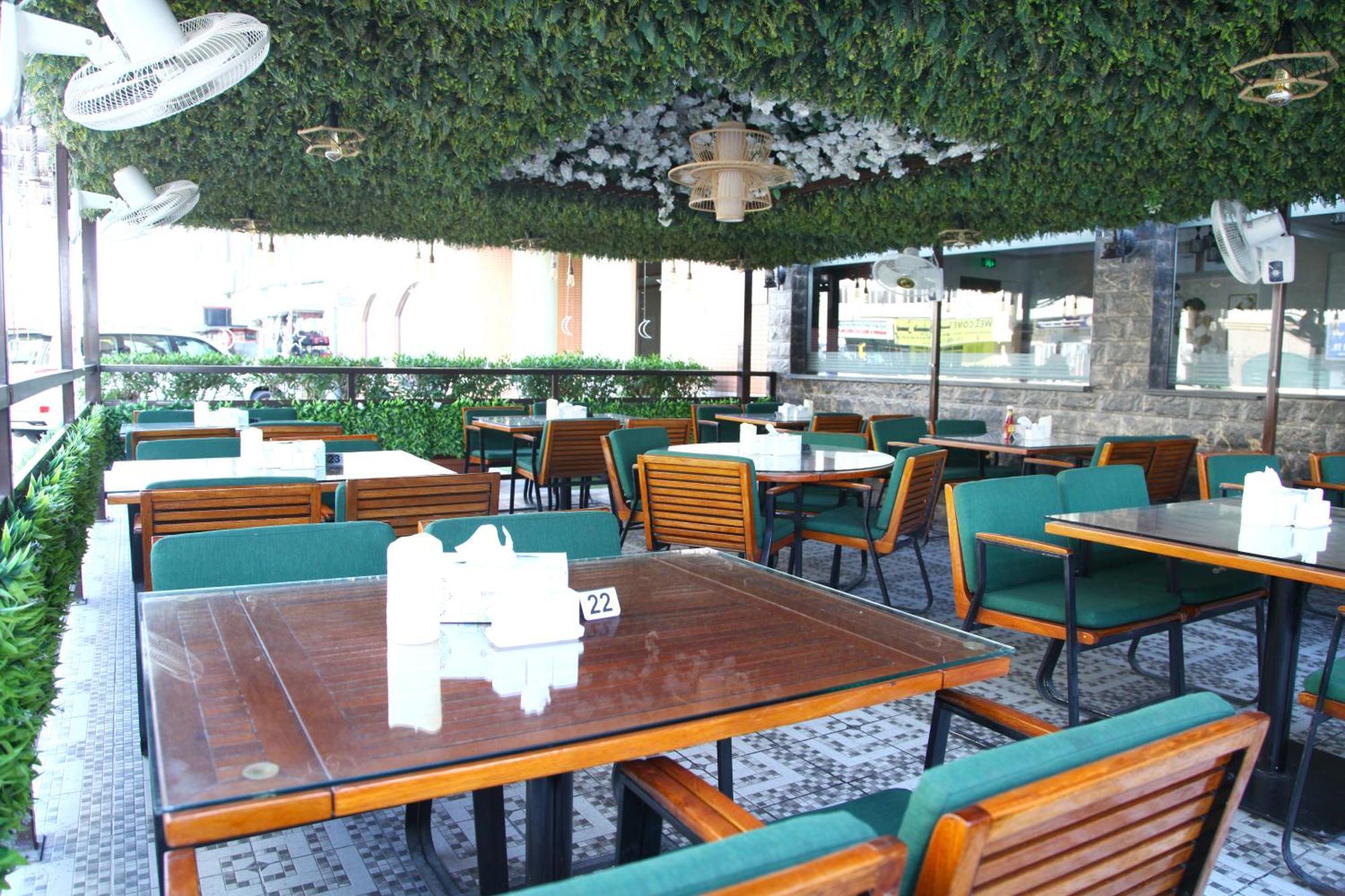 Ruwi Hotel Apartments, Charjah Extérieur photo